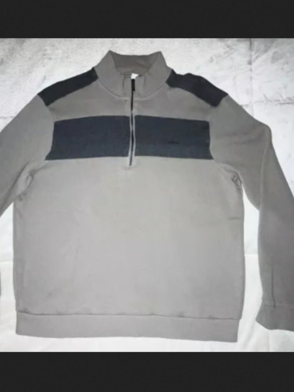 Mens Calvin Klein half zip front sweater, Gray, Sz M